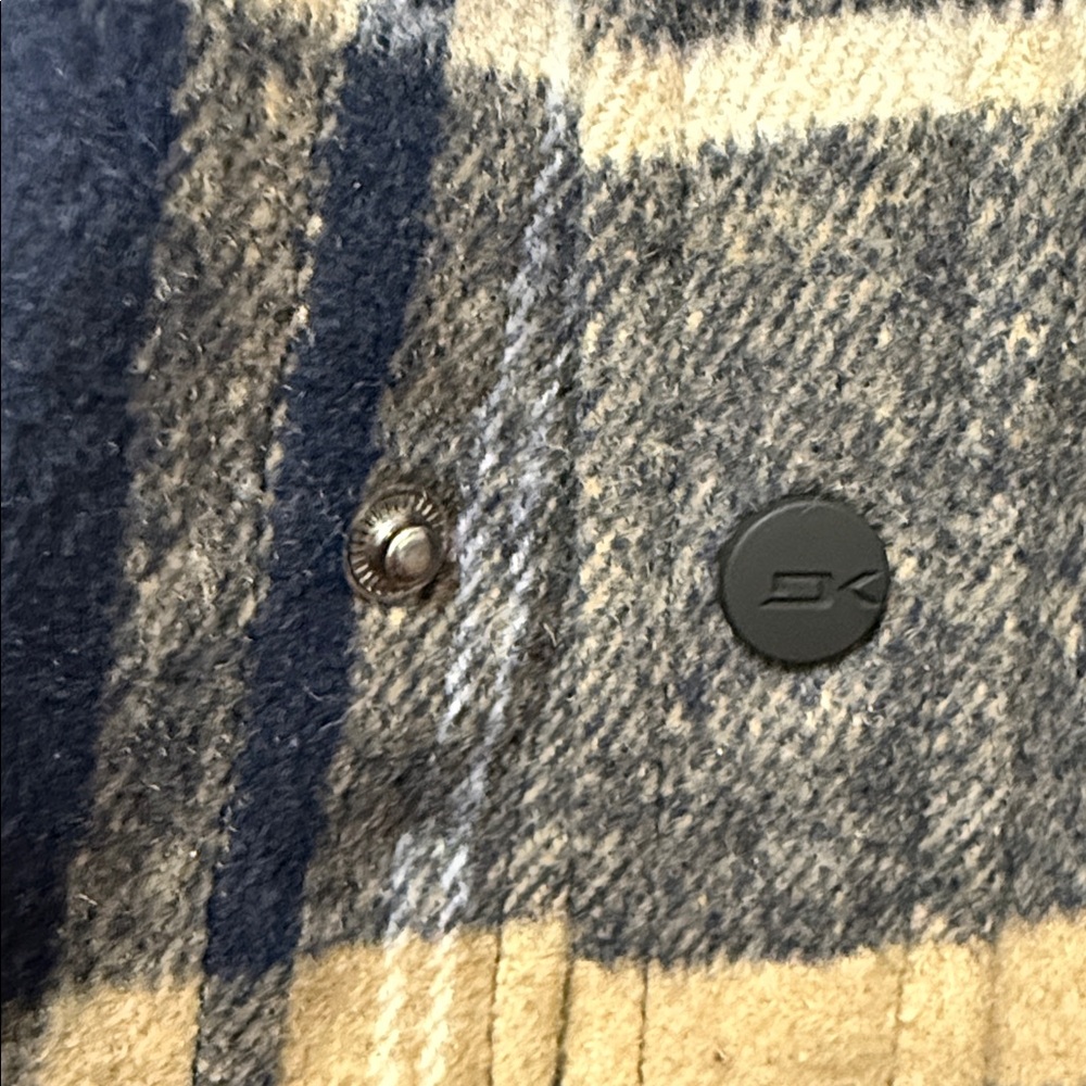 ✨ Dakine Heavyweight Fleece-Lined Shirt Jacket | Medium | Excellent Condition ✨ - Picture 3 of 6